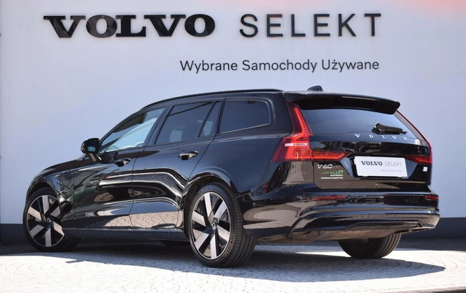Volvo V60 cena 279900 przebieg: 30000, rok produkcji 2023 z Wrocław małe 407